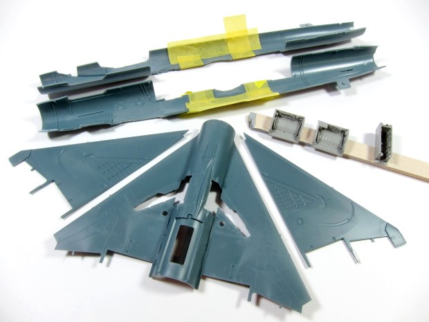 mig-21-peter-hamann_issue2_chipping_01